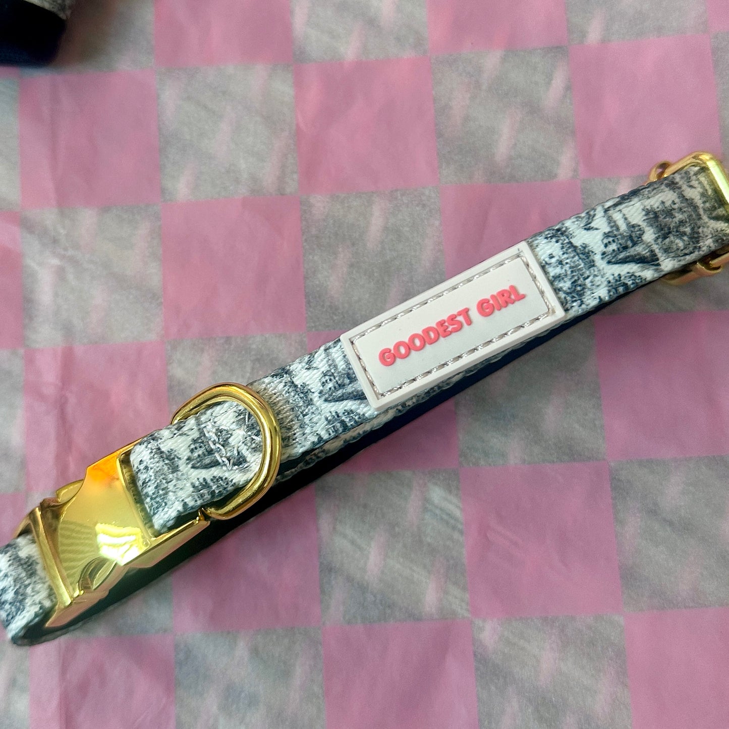 Pup de Jouy Adjustable Dog Collar