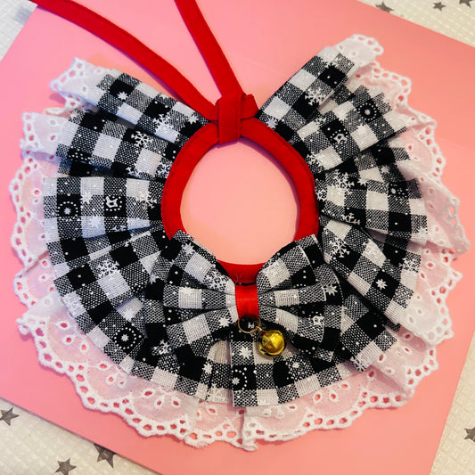 Black and White Jingle Bell Ruffle Dog Collar