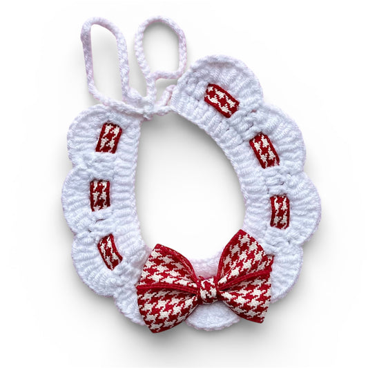 Scalloped Houndstooth Crochet Dog Collar in Red & White