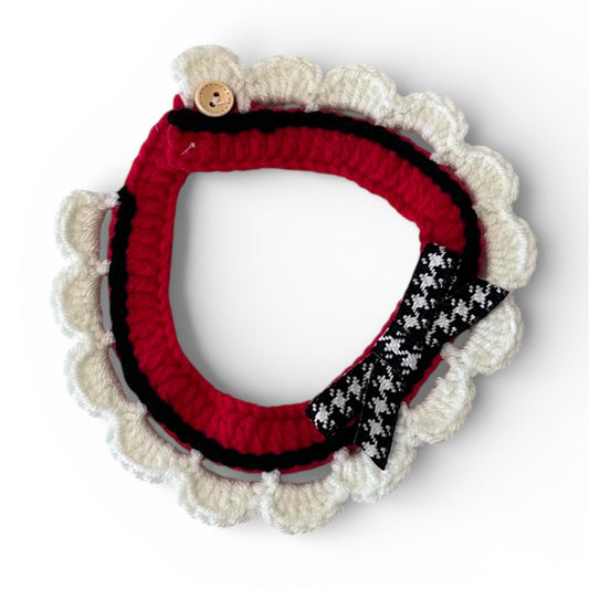 Red/Black Scalloped Edge Soft Knitted Dog Collar
